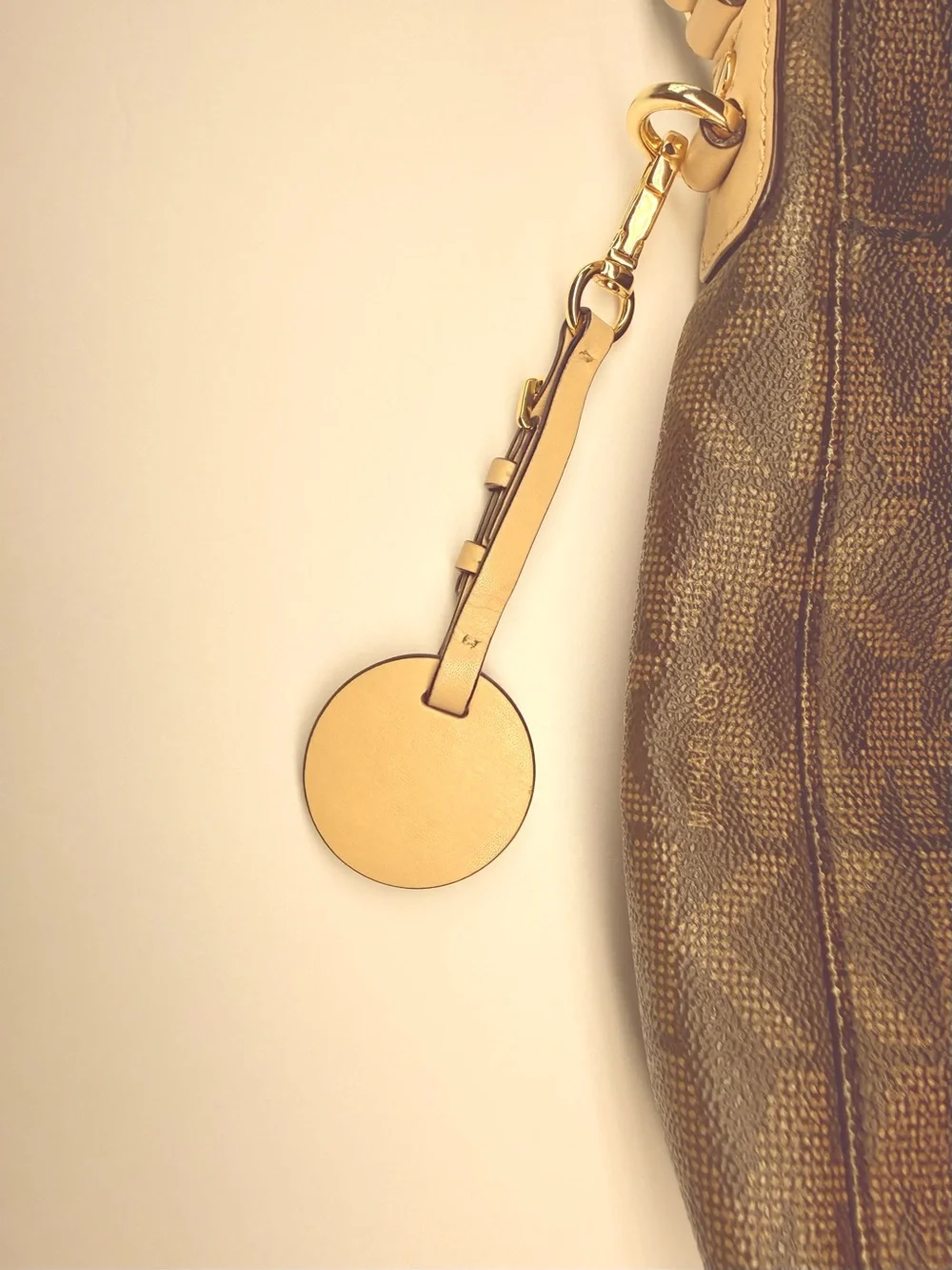 💐 Michael Kors Signature Print Crossbody Bag